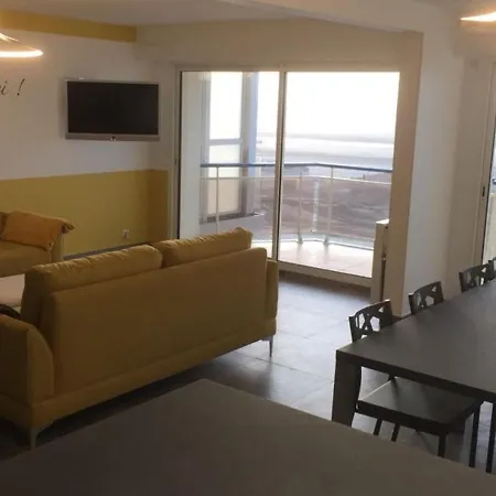 Moderne 2 Chambres, Cabine, Balcon, Cuisine Equipee, Plage Proche - Fr-1-482-28 Apartmán *